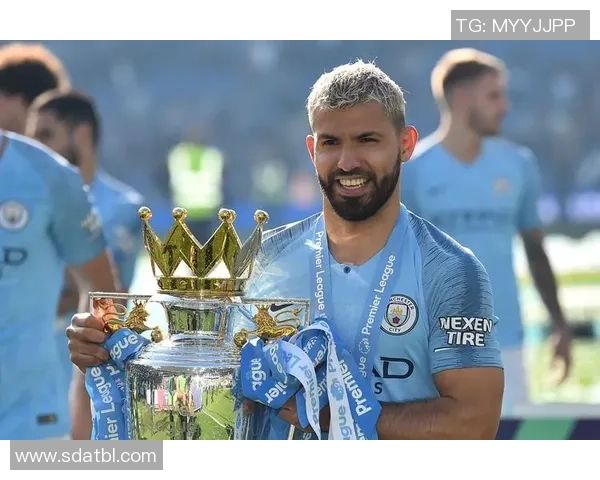 曼城6500万镑巨星降临,鲍勃·阿奎罗告别酋长?多特蒙德伺机而动 曼城6500万镑巨星降临,鲍勃·阿奎罗告别酋长?多特蒙德伺机而动